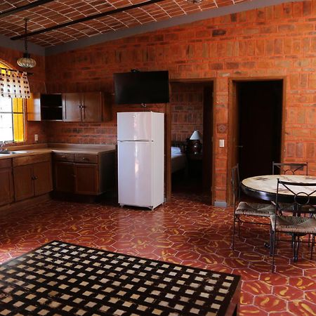 Mama Chuy Hotel & Villas San Juan Cosalá Zewnętrze zdjęcie